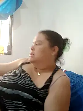 yaneth  online show from 12/05/25, 01:53