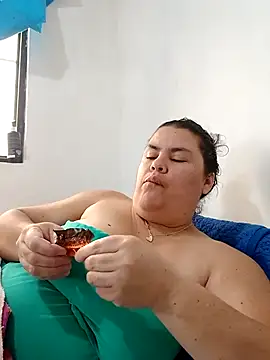 yaneth  online show from 11/20/25, 01:56