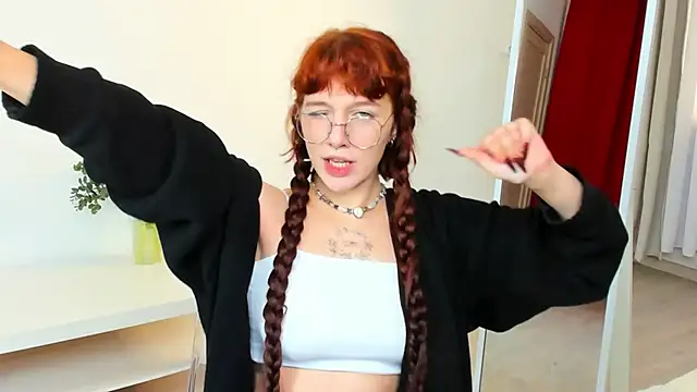 LeelooYolo online show from 11/09/25, 10:30