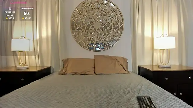 Snapshot of Bambi_cutee chatting on 12/04/25, 11:42 Bambi cutee online show from 12/04/25, 11:42