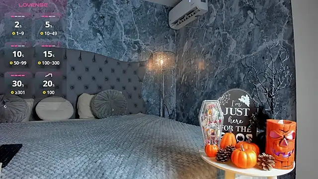 Snapshot of Bambi_cutee chatting on 10/12/25, 11:44 Bambi cutee online show from 10/12/25, 11:44