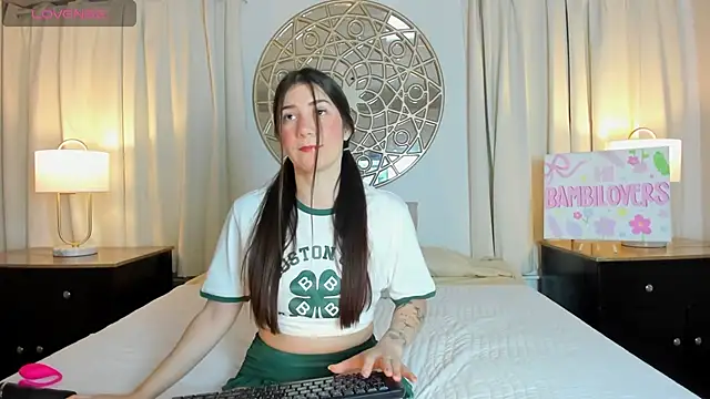 Bambi cutee online show from 05/07/26, 11:35