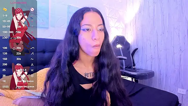 Snapshot of MegannBabby chatting on 10/01/25, 02:17 MegannBabby online show from 10/01/25, 02:17