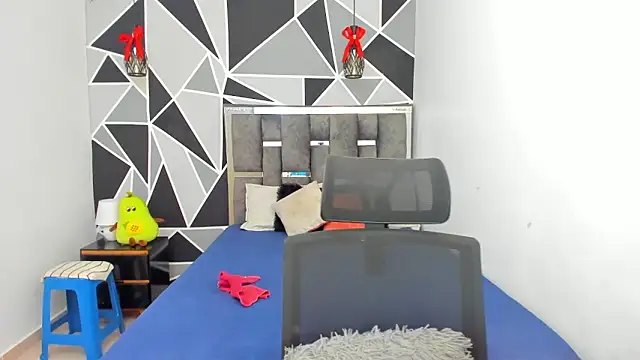 valeria-duarte online show from 03/31/26, 01:02