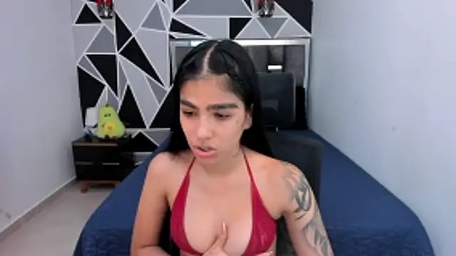 valeria-duarte online show from 04/22/26, 07:31