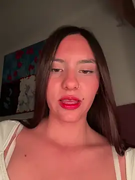 Katie rawwww online show from 10/06/25, 01:51