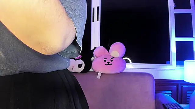 Snapshot of harimoon1 chatting on 01/17/26, 03:21 harimoon1 online show from 01/17/26, 03:21