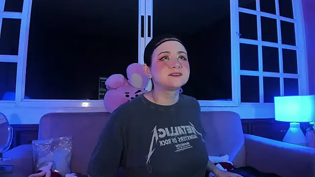 Snapshot of harimoon1 chatting on 12/01/25, 03:29 harimoon1 online show from 12/01/25, 03:29