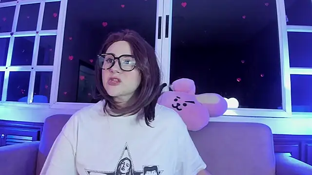 Snapshot of harimoon1 chatting on 02/20/26, 03:14 harimoon1 online show from 02/20/26, 03:14