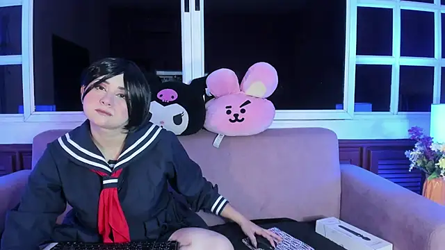 Snapshot of harimoon1 chatting on 12/22/25, 03:28 harimoon1 online show from 12/22/25, 03:28