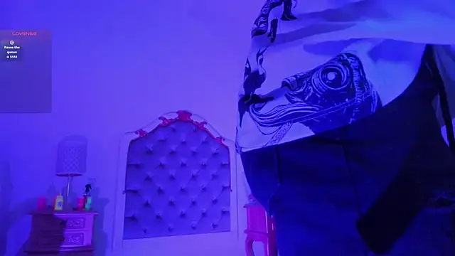 Snapshot of b3k_afrodict chatting on 02/16/26, 03:38 b3k afrodict online show from 02/16/26, 03:38