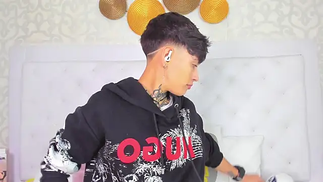 Snapshot of b3k_afrodict chatting on 02/19/26, 03:25 b3k afrodict online show from 02/19/26, 03:25