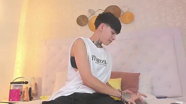 Snapshot of b3k_afrodict chatting on 02/09/26, 03:15 b3k afrodict online show from 02/09/26, 03:15