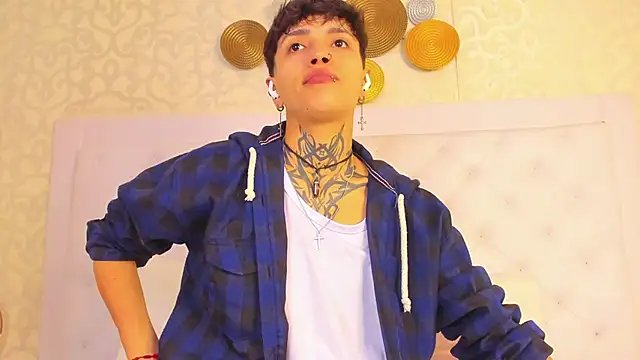 Snapshot of b3k_afrodict chatting on 02/20/26, 03:25 b3k afrodict online show from 02/20/26, 03:25