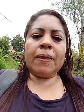 Snapshot of Karla_hilton1 chatting on 10/12/25, 07:59 Karla hilton1 online show from 10/12/25, 07:59