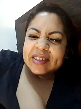 Karla hilton1 online show from 10/24/25, 12:42