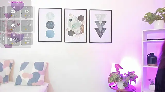 yunna7 online show from 09/25/25, 11:38