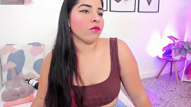 yunna7 online show from 10/03/25, 11:34