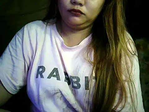 yuana25 online show from 11/28/25, 08:25