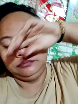 yuana25 online show from 02/01/26, 01:15