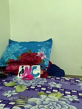 yang-2269 online show from 02/17/26, 06:49