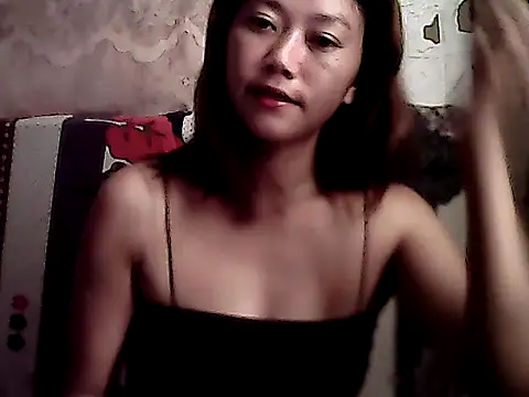 Snapshot of playful_piper chatting on 09/19/25, 05:17 playful piper online show from 09/19/25, 05:17