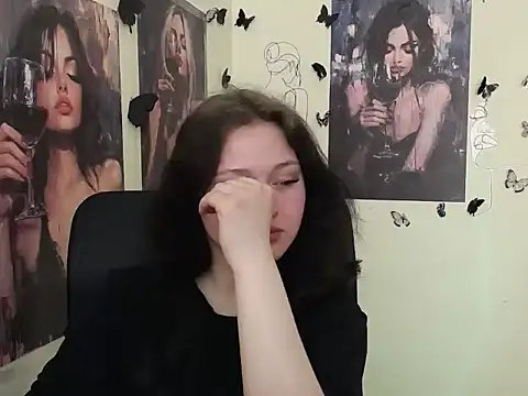 LadyAlice  online show from 04/28/26, 06:29
