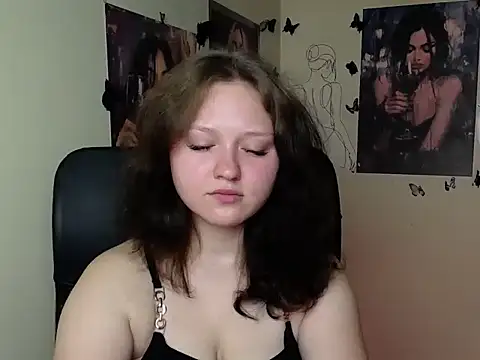 LadyAlice  online show from 07/02/26, 06:19