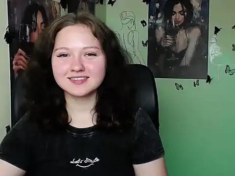 LadyAlice  online show from 06/04/26, 06:18