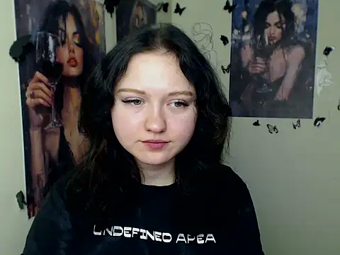 LadyAlice  online show from 11/28/25, 07:19