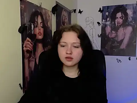 LadyAlice  online show from 04/21/26, 06:09