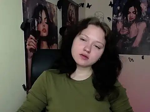 LadyAlice  online show from 04/18/26, 06:05