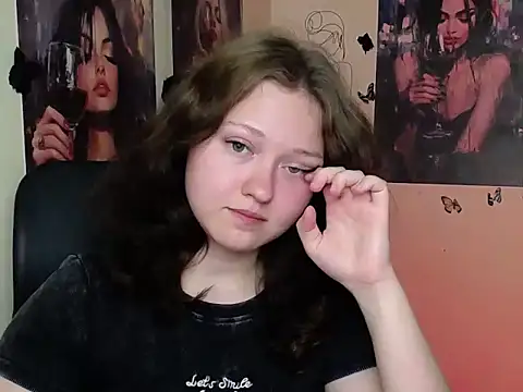 LadyAlice  online show from 07/15/26, 05:58