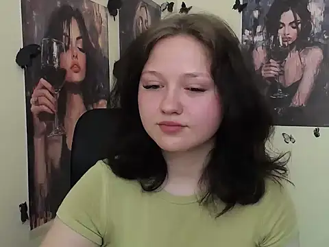 LadyAlice  online show from 05/05/26, 06:27