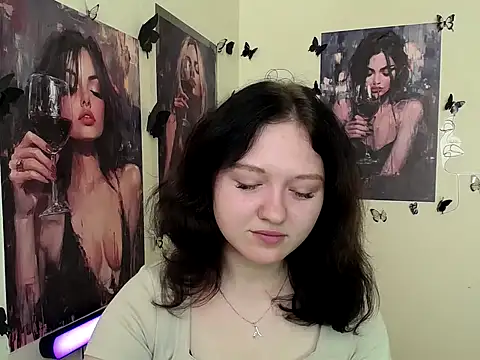 Snapshot of LadyAlice_ chatting on 09/22/25, 06:08 LadyAlice  online show from 09/22/25, 06:08