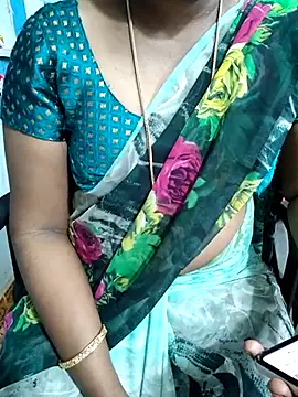 Snapshot of lolida69thamil chatting on 09/19/25, 05:28 lolida69thamil online show from 09/19/25, 05:28