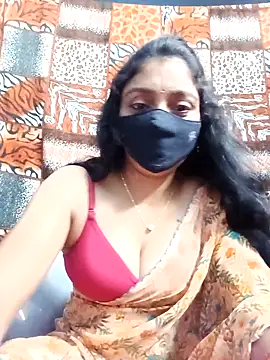 hotsana79 online show from 10/03/25, 11:50