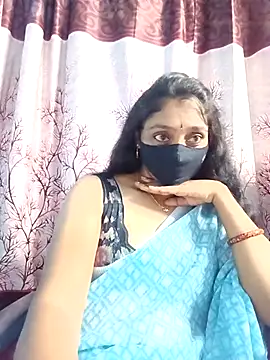 hotsana79 online show from 09/19/25, 07:56