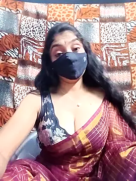 hotsana79 online show from 10/03/25, 12:03