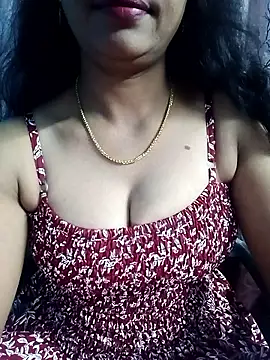 hotsana79 online show from 09/17/25, 06:15