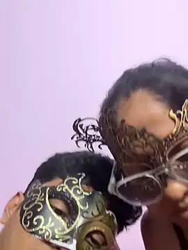 VVcouple online show from 10/08/25, 05:57