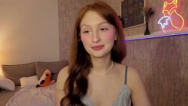 Snapshot of Betty_Twinkle chatting on 04/16/26, 02:34 Betty Twinkle online show from 04/16/26, 02:34