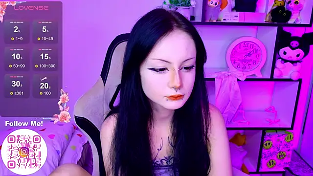 MiaScarlettt online show from 12/04/25, 08:08