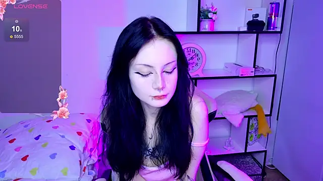 MiaScarlettt online show from 11/13/25, 07:29