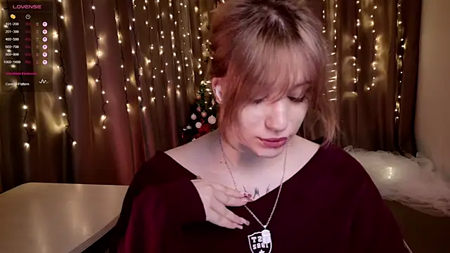 Morvelyn online show from 12/19/25, 02:19