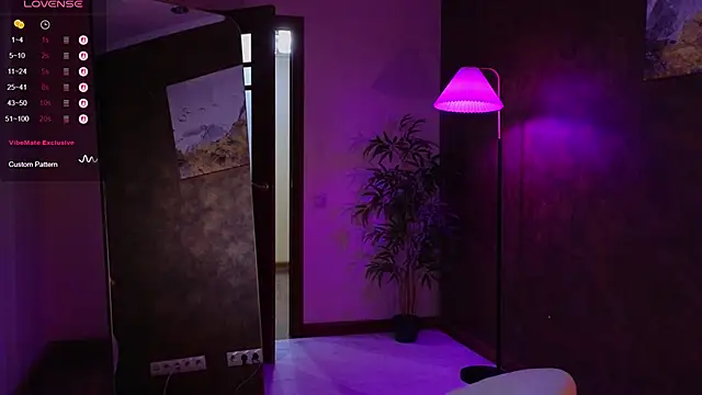 Morvelyn online show from 09/23/25, 11:56