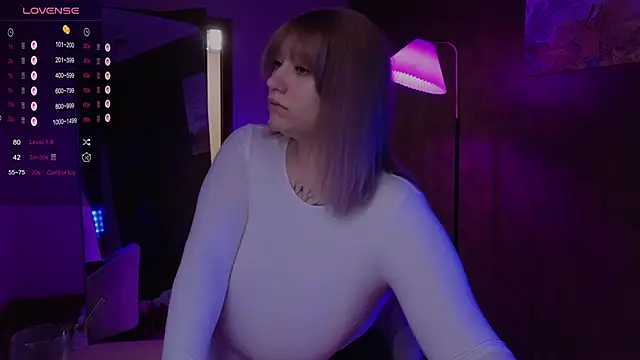 Morvelyn online show from 10/14/25, 05:02