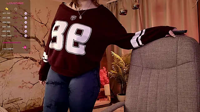 Morvelyn online show from 11/25/25, 02:39