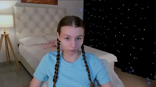 JulieDaniel online show from 02/25/26, 08:14