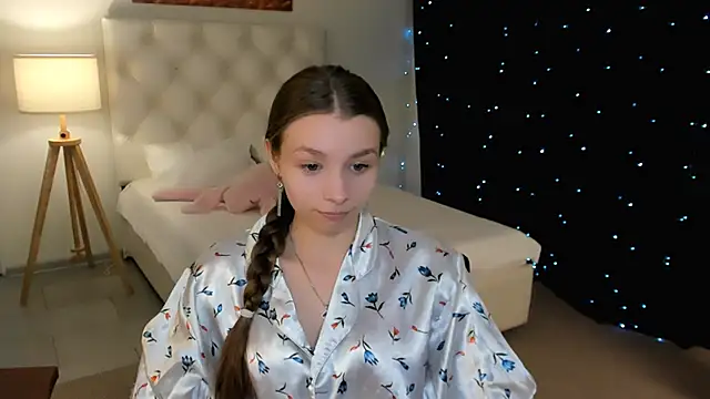 JulieDaniel online show from 02/17/26, 08:11